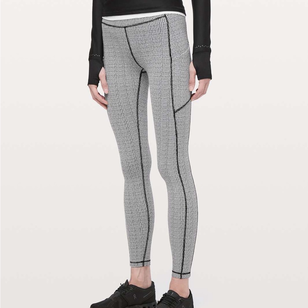 Lululemon sz 10 Speed Up Tight Houndstooth